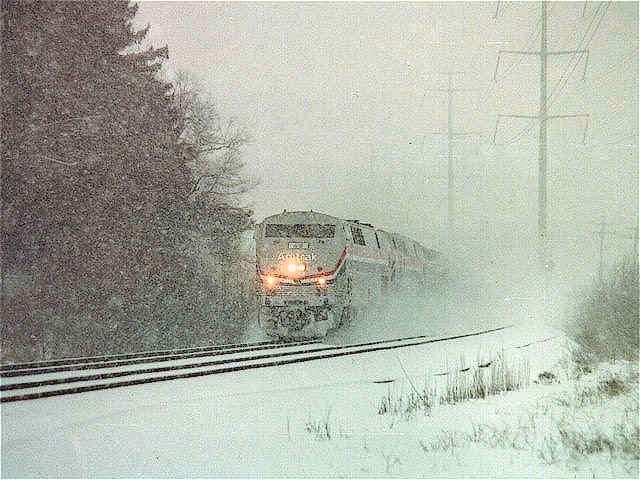 GenesisInSnow.jpg (88113 bytes)