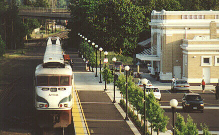 Amtrak Cascades in Salem