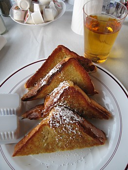 Amtrak's RAILROAD FRENCH TOAST