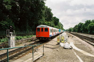 Departing Moor Park with a southbound service