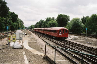 Seen departing Moor Park