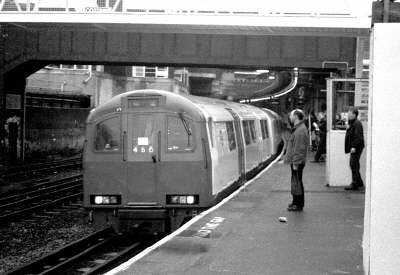 Test Train L133 - DMC 3905