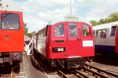 Cravens Heritage Trains Unit - DMC 3906