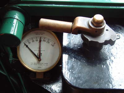 Closer detail of Duplex Air Guage and Drivers Brake Handle