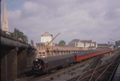 L56 and 1938 Tube Stock at Holloway