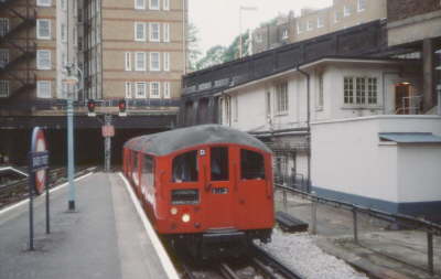 1938 Tube Stock at Baker Street
