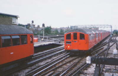 1938 Tube Stock at Willesden Green