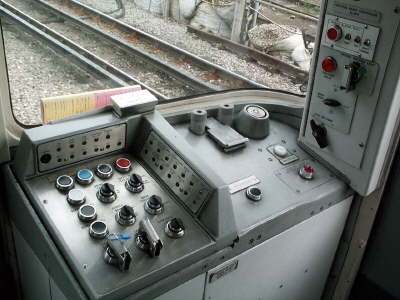 Off side dash