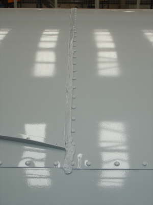 D78 roof - cracked sikaflex