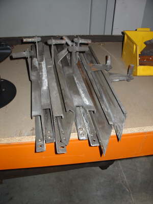 D78 saloon door channels