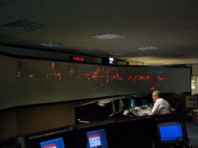 Metropolitan Line signaller and diagrams