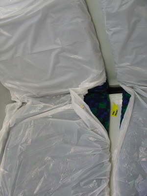 Transverse seat gaps