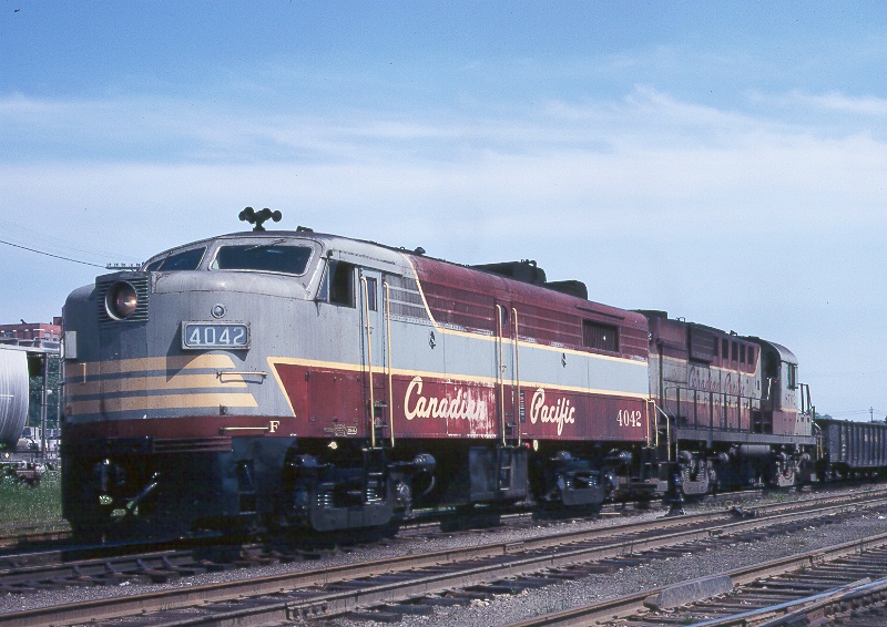 CP 4042