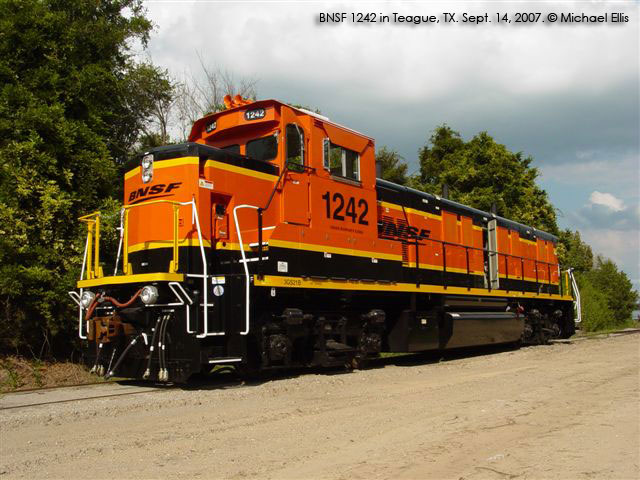BNSF 1242
