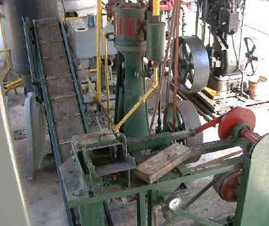 can crusher
