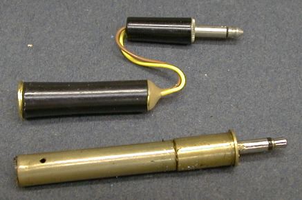 lgb smoke unit vs aristo smoke unit