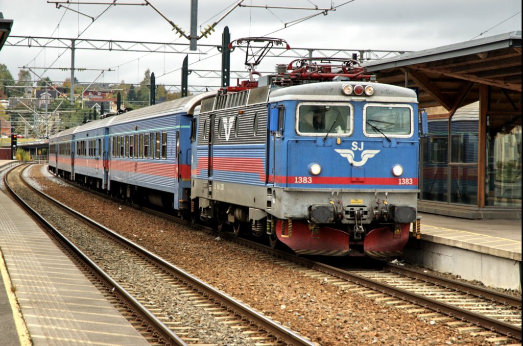 rc61383medpassasjertoglillestrm200907.jpg