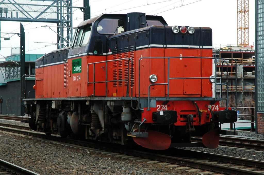 t44274lillestrm0411054.jpg