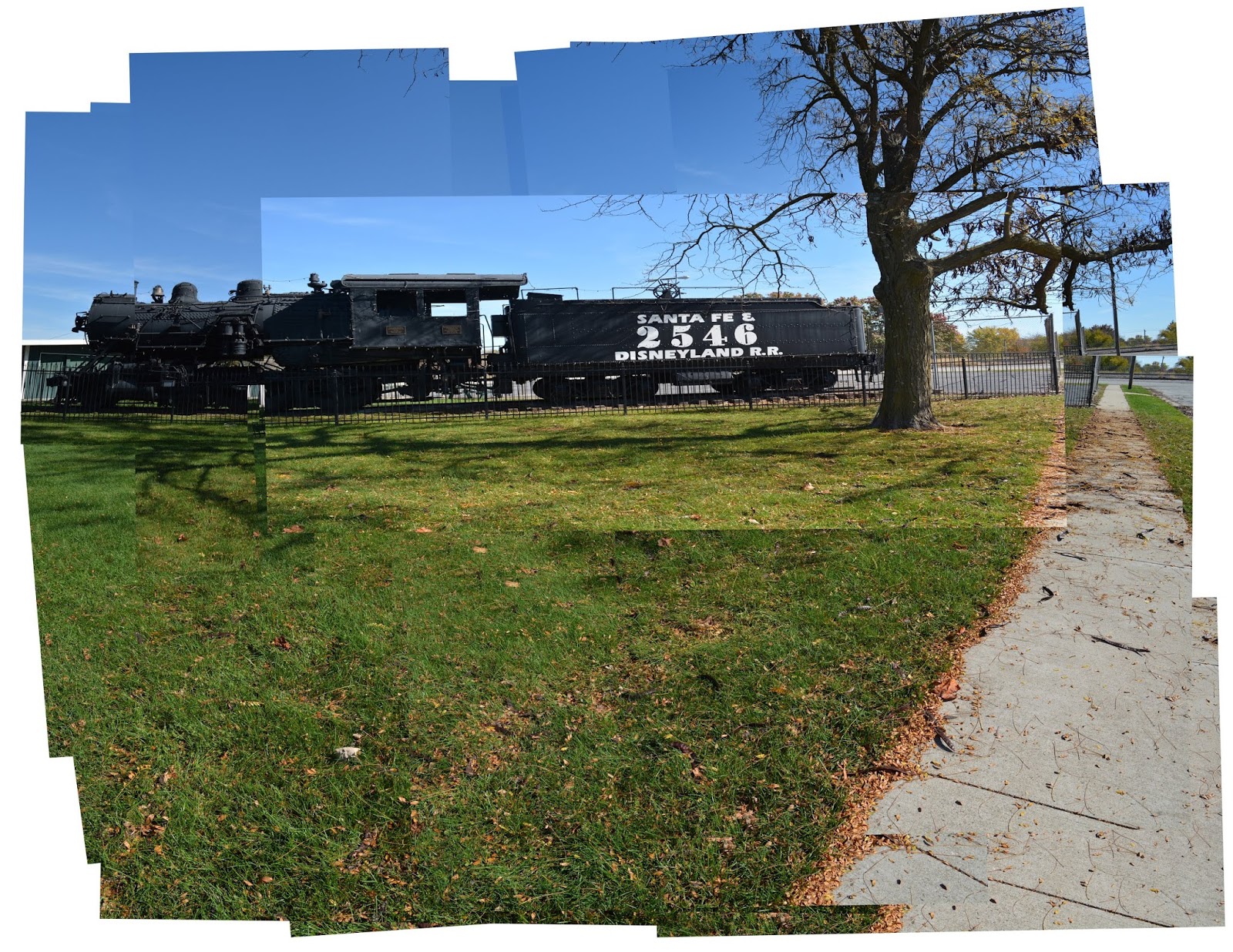 Santa Fe and Disneyland Railroad Engine 2546