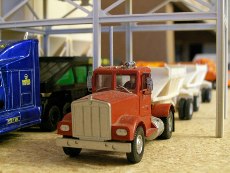 Customized Athearn Suicide Cab with driver, mirrors and wipers from A-Line, 