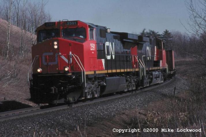 CN 2591-2525 on #148 Mar 27/99 @ 14:56