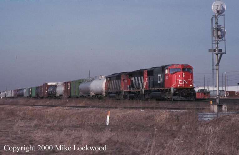 CN 5623, 9485 and 5405 on #395 Mar 20/99