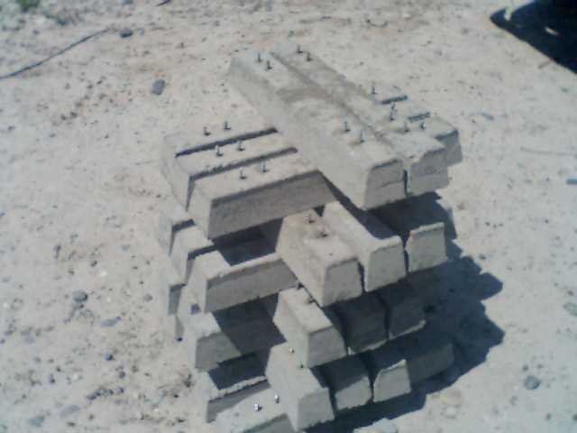 concrete tie stack