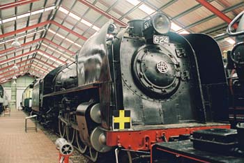F1010009
