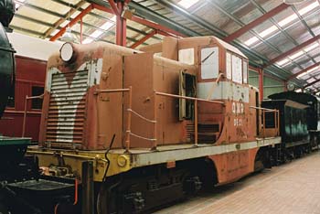 F1020016