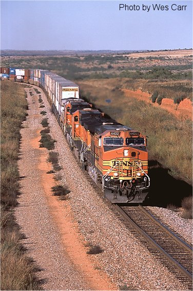 eastbound Z-train approaching Carey