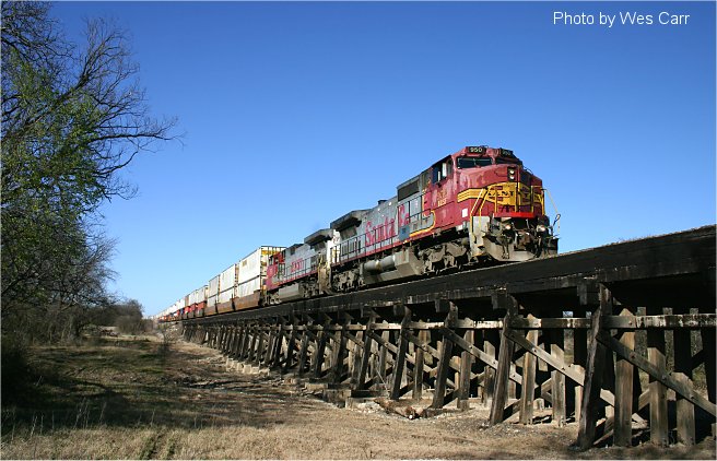 KCS ATLA approaching Justin, TX
