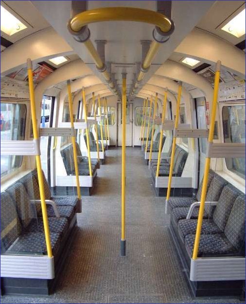 C Stock Interior daylight DD.jpg (72020 bytes)