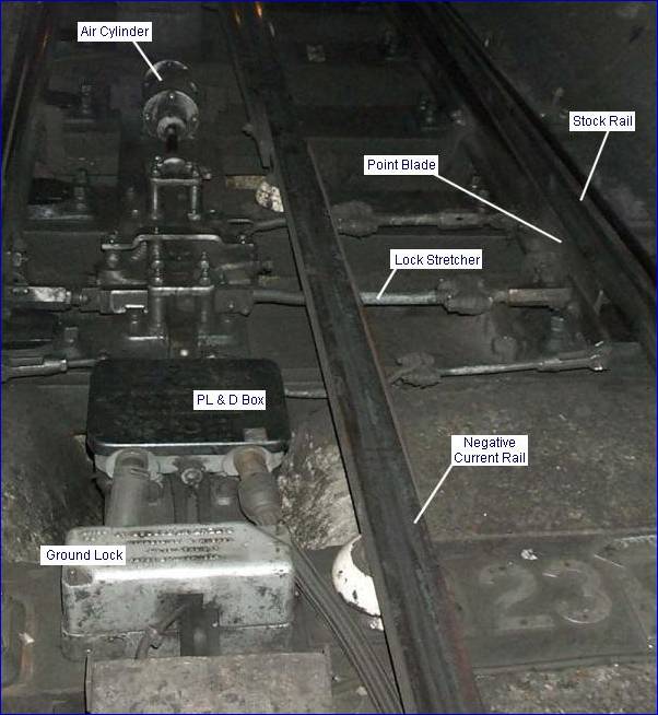 DM 23 Points mech CT.jpg (53898 bytes)