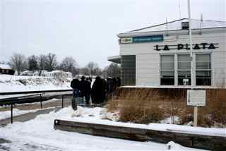 090%20La%20Plata%20Sta.jpg