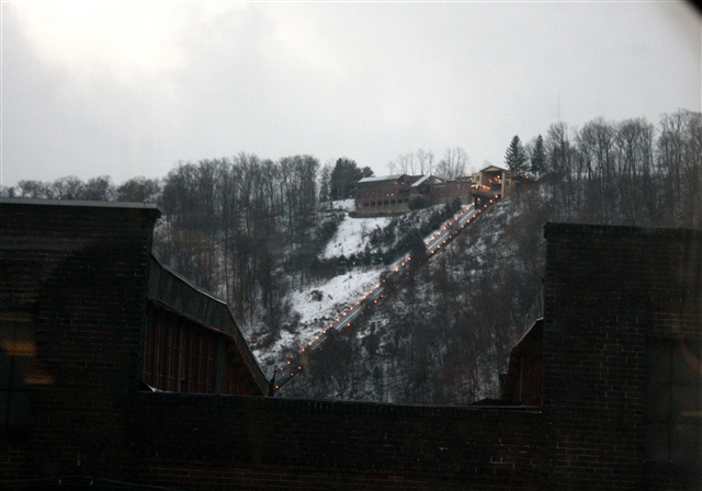 Pittsburgh%20incline3.jpg