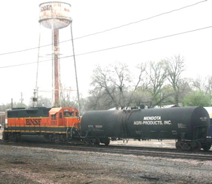 362%20BNSF2362%20Mendota%20tower.jpg